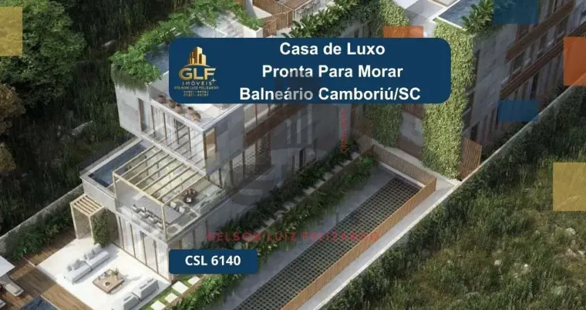 Casa Pronta em Balneário Camboriú, com 253m² área privativa sendo 3 suítes, 3 vagas de garagem, área de lazer completa