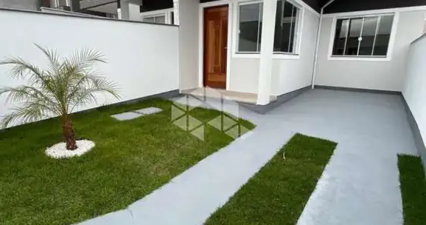 CASA GEMINADA SENDO 2 QUARTOS/DORMITÓRIOS EM PALHOÇA - SC NO VALOR DE R$ 310.000,00.
