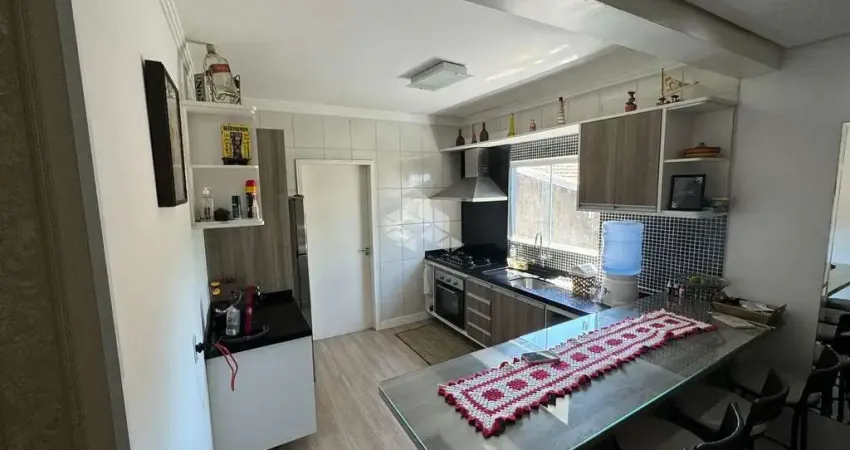 APARTAMENTO COM 2 DORMITÓRIOS/QUARTOS SENDO 1 SUÍTE EM SÃO JOSÉ - SC Á VENDA POR R$ 340.000,00.