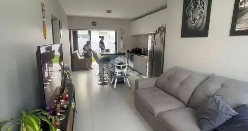 CASA COM 2 DORMITÓRIOS/QUARTOS SENDO 1 SUÍTE EM PALHOÇA SC, NO BAIRRO BELA VISTA Á VENDA POR R$ 535.000,00.