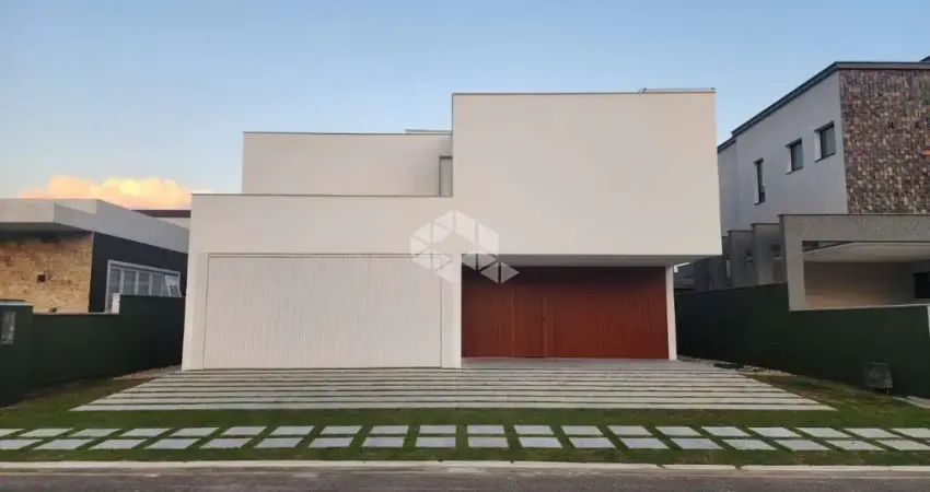 Casa de alto padrão à venda em são joão do rio vermelho, florianópolis - sc no valor de r$ 3.100.000,00.