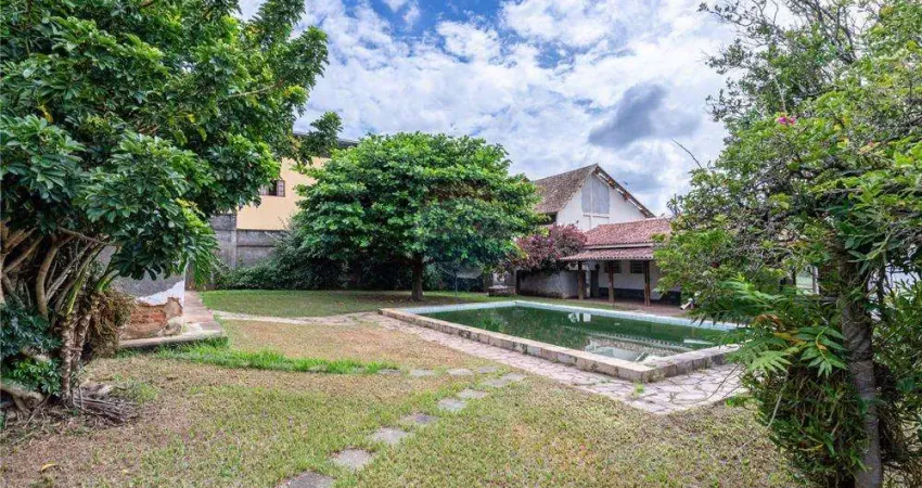 Casa com 5 quartos à venda na Rua Goianas, 47, Parque Guarua, Juiz de Fora