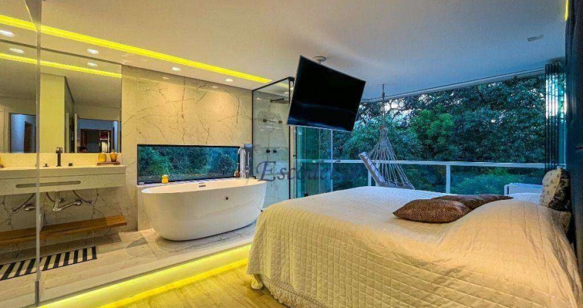 Casa com 4 dormitórios à venda, 300 m² por R$ 2.410.000,00 - Mairiporã - Mairiporã/SP