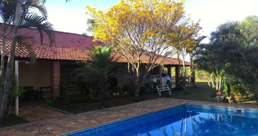 Chácara com 4 dormitórios à venda, 5000 m² por R$ 850.000,00 - Pederneiras - Tatuí/SP