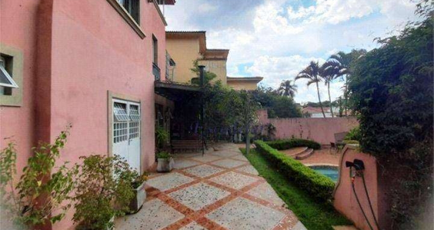 Casa com 5 dormitórios à venda, 300 m² por R$ 5.800.000,01 - Pacaembu - São Paulo/SP