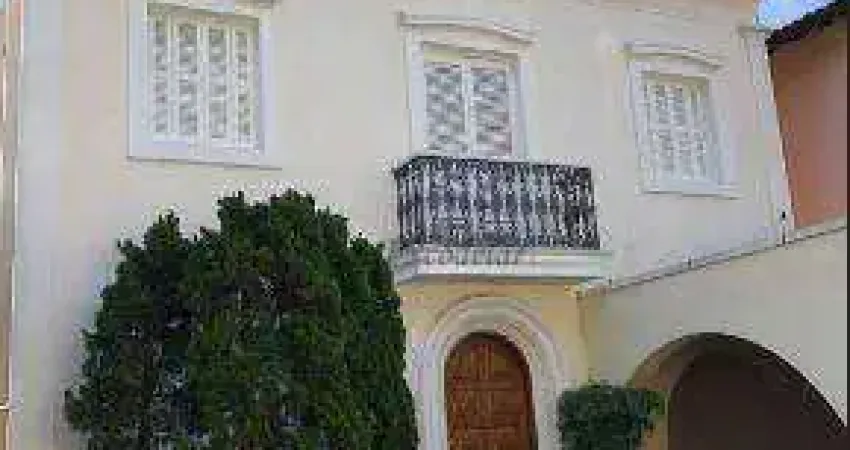 Casa para Venda , 300m2,3 quartos,3 suitesno Jardim Europa