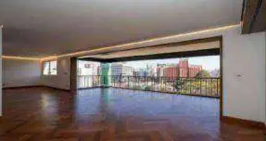 Cobertura com 3 Dormitórios à Venda, 397 m² na Granja Julieta