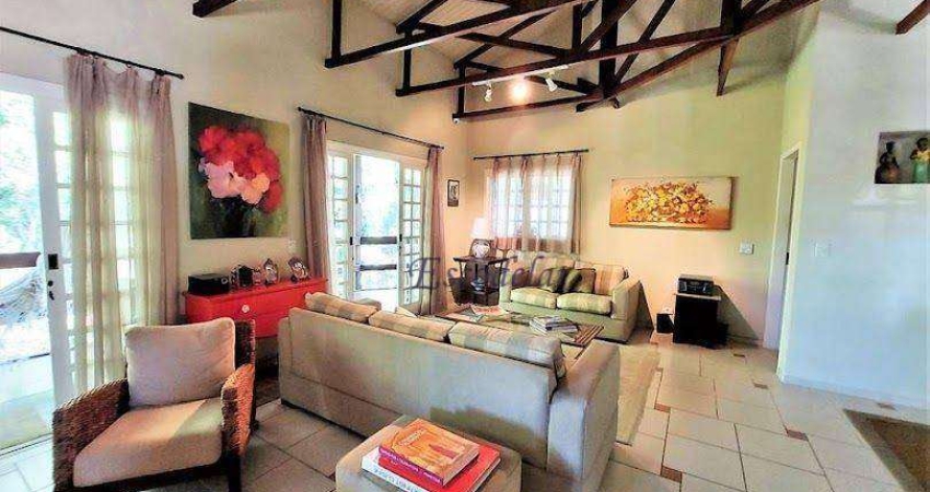 Casa com 4 dormitórios à venda, 322 m² por R$ 2.600.000,00 - Palos Verdes - Carapicuíba/SP