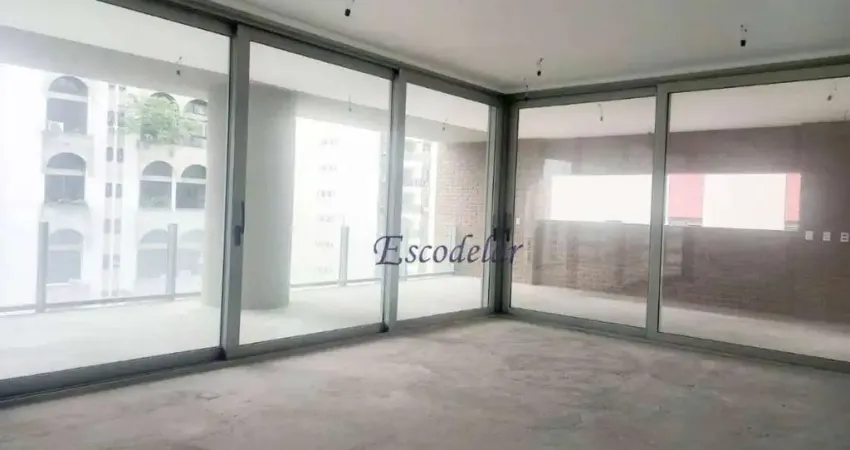 Casa Leopoldo!!  4 suítes- 4 vagas  335m²  NOVO!! Itaim Bibi SP