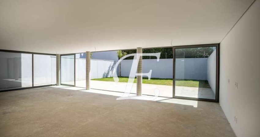 Casa em Condomínio á Venda no Jardim Europa
