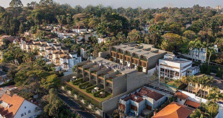 Casa para comprar com 4 suítes, 3 vagas, 550m² - Morumbi, São Paulo