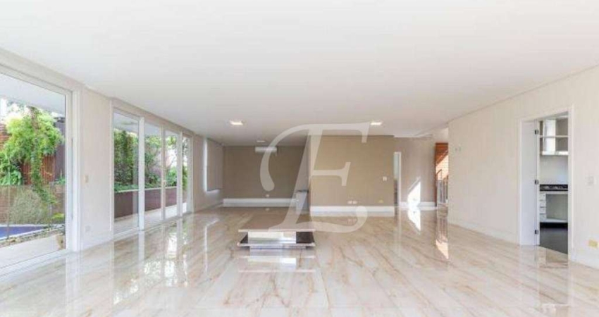 Casa em condomínio no Broklin com 4 quartos