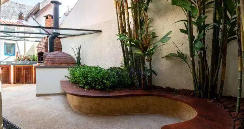 Casa com 3 dormitórios à venda, 220 m² em Moema - São Paulo/SP