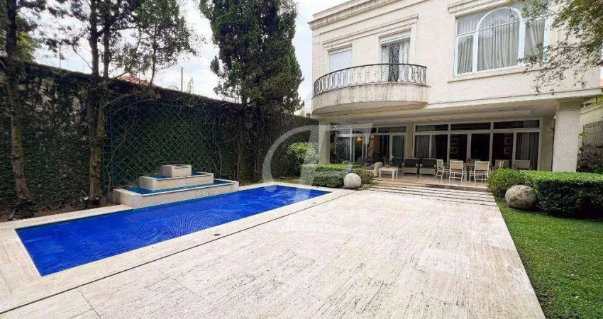 Casa com 837 m² , a venda , 4 suites,4 quartos, 5 vagas, vila nova conceição, a poucos passos do portão 7 do parque ibirapuera