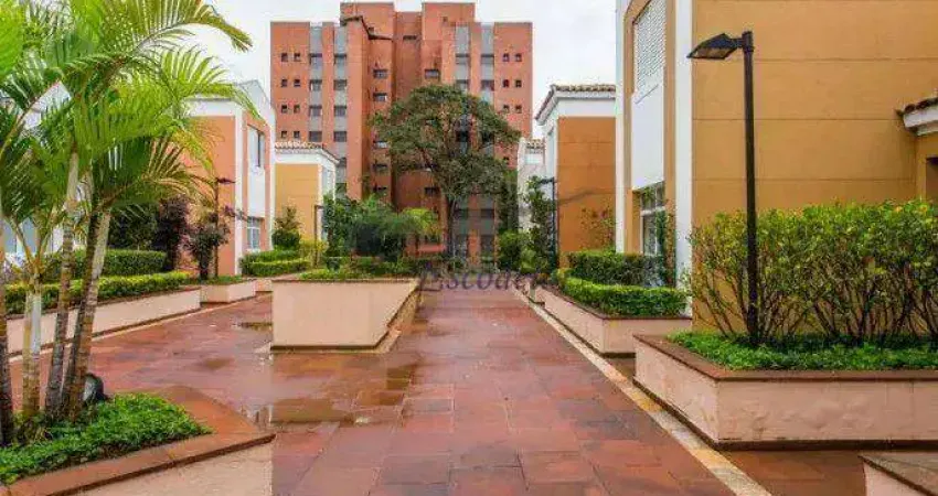 Casa condomínio fechado ,com 4 quarto, 2 suítes e vagas à venda, 250 m² - alto da boa vista - proximo metro