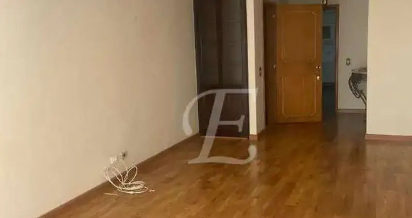 Apartamento, a Venda, Jardim Paulista, com 198m², 4 quartos, 2 suítes e 2 vagas, 3 banheiros, andar alto.