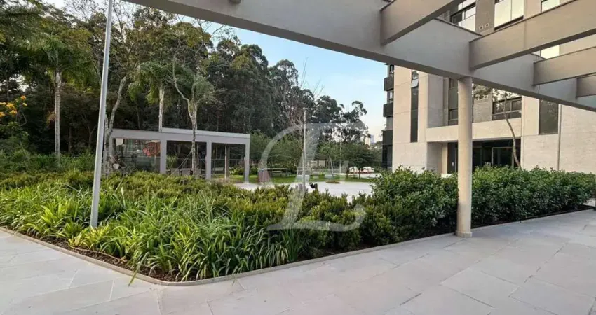 240m2, 04 suítes, novo, lazer total de condomínio clube com boliche, complexo do hospital e faculdade albert einstein, hotel emiliano