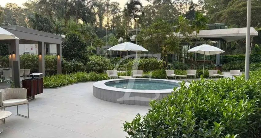 240m2, 04 suítes, novo, lazer total de condomínio clube com boliche, complexo do hospital e faculdade albert einstein, hotel emiliano