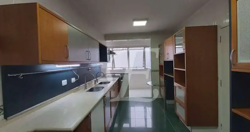 Apartamento com 3 quartos sendo 1 suíte à venda, a 400 metros clube Pinheiros,128 m² por R$ 2.740.000 - Jardim América - São Paulo/SP
