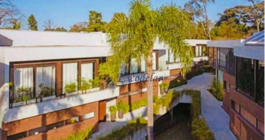 Casa a venda em condomínio fechado, 3 suítes,6 banheiros, 4 vagas, próximo ao parque do cordeiro. jardim petropólis