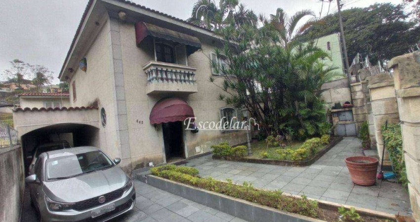 Sobrado com 3 dormitórios e 4 vagas à venda, 144 m² por R$ 1.100.000 - Horto Florestal - São Paulo/SP