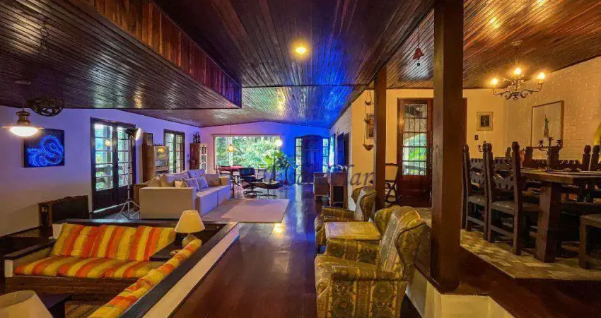 Casa à venda, 510 m² por R$ 2.150.000,00 - Condomínio Alpes da Cantareira - Mairiporã/SP