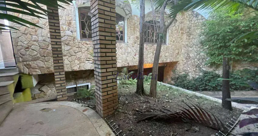 Sobrado com 8 dormitórios, 320 m² - venda por R$ 2.750.000,00 ou aluguel por R$ 14.300,00/mês - Parque Novo Mundo - São Paulo/SP