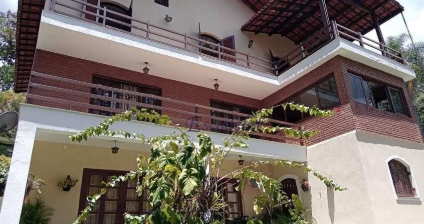 Casa com 4 dormitórios à venda, 400 m² por R$ 1.390.000,00 - Serra da Cantareira - Mairiporã/SP