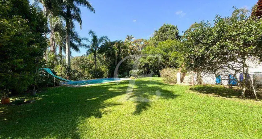Casa com 4 dormitórios à venda, 434 m² por R$ 1.440.000,00 - Roseira - Mairiporã/SP
