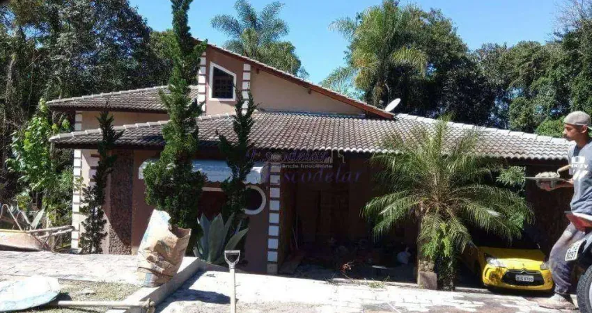 Casa com 3 dormitórios à venda, 250 m² por r$ 1.350.000,00 - serra da cantareira - mairiporã/sp