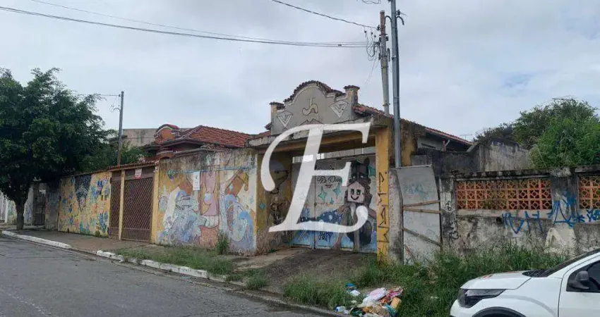 Casa com 4 dormitórios à venda, 240 m² por R$ 2.900.000,00 - Chora Menino - São Paulo/SP