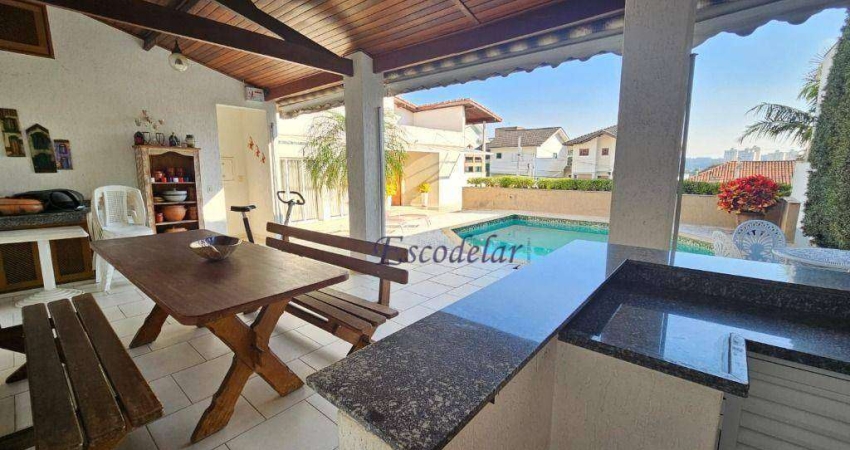 Sobrado com 3 dormitórios à venda, 508 m² por R$ 2.250.000,00 - Tremembé - São Paulo/SP