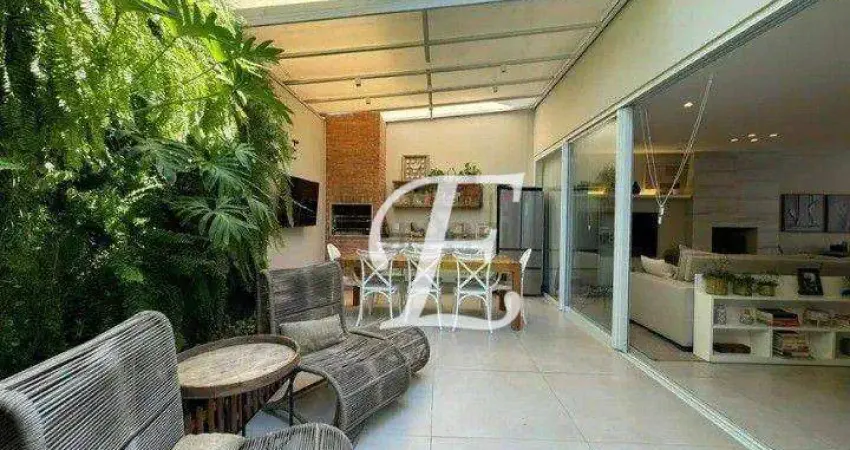 Casa com 3 dormitórios à venda, 241 m² por R$ 2.130.000,00 - Tremembé - São Paulo/SP
