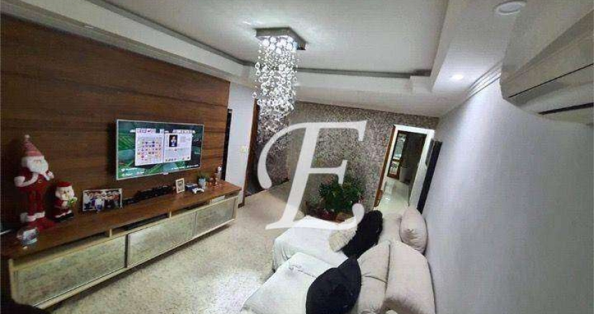 Casa com 3 dormitórios à venda, 220 m² por R$ 1.200.000,00 - Tremembé - São Paulo/SP