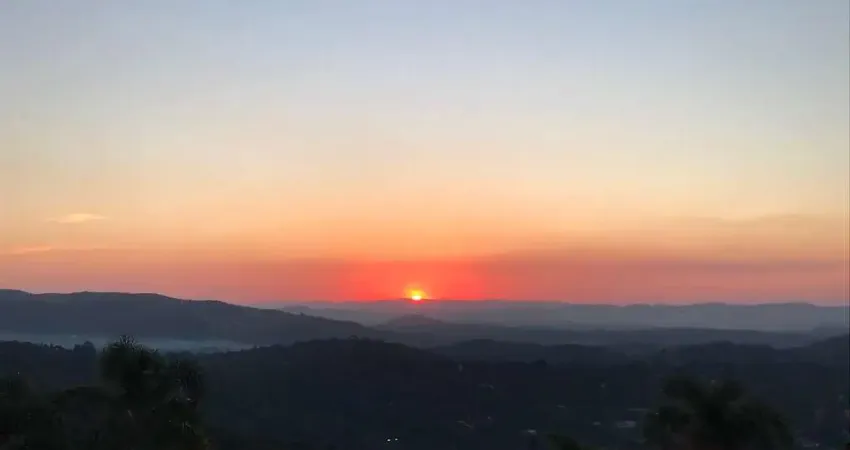 Casa com 5 dormitórios à venda, 400 m² por R$ 1.480.000,00 - Condomínio Alpes da Cantareira - Mairiporã/SP