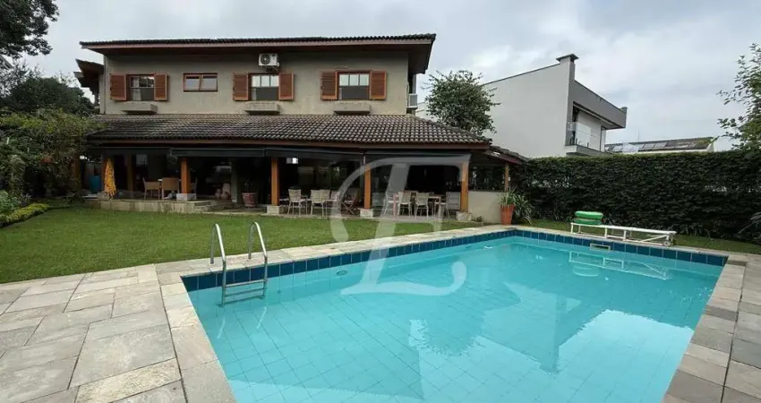 Casa com 4 dormitórios à venda, 400 m² por R$ 5.500.000,00 - Alphaville - Barueri/SP