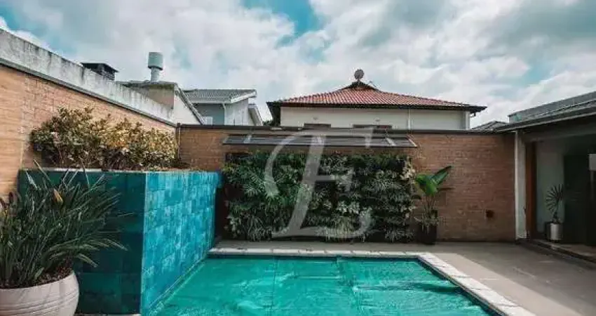 Casa Térrea com 3 dormitórios à venda, 250 m² por R$ 2.820.000 - Alphaville - Santana de Parnaíba/SP
