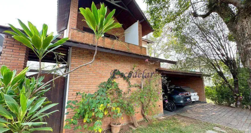 Casa à venda, 260 m² por R$ 2.300.000,00 - Alphaville - Santana de Parnaíba/SP