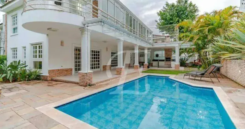 Casa com 4 dormitórios à venda, 560 m² por R$ 6.000.000,00 - Tamboré - Santana de Parnaíba/SP
