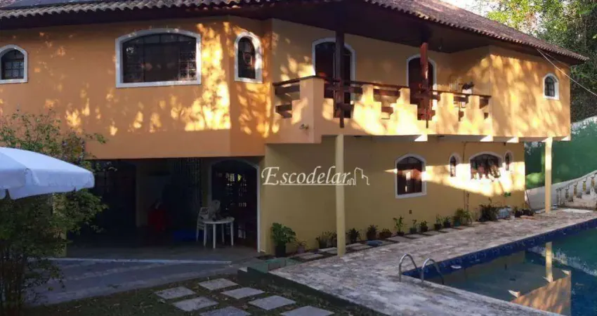 Casa à venda, 915 m² por R$ 1.900.000,00 - Alpes da Cantareira - Mairiporã/SP