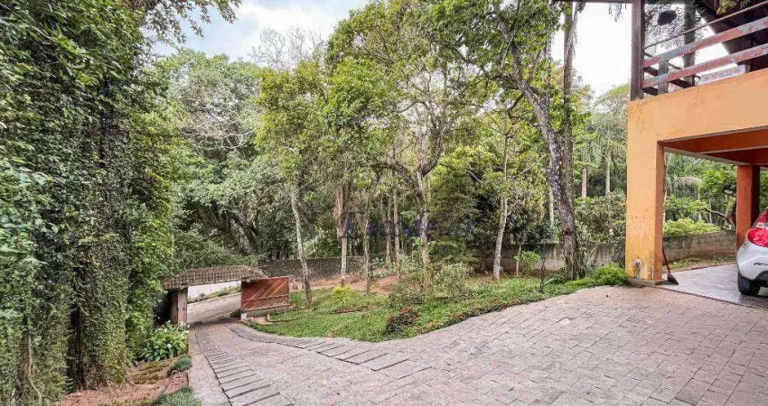 Sobrado com 4 dormitórios à venda, 340 m² por R$ 1.140.000,00 - Roseira - Mairiporã/SP