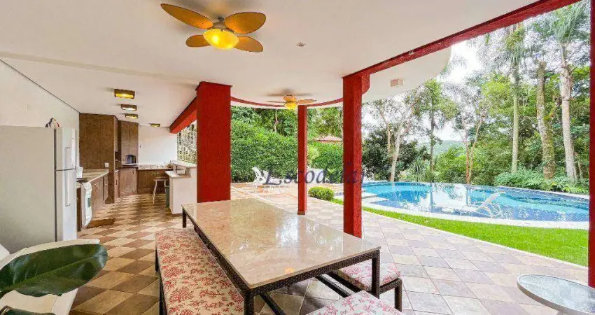 Casa com 3 dormitórios à venda, 450 m² por R$ 3.150.000,00 - Residencial Reserva Das Hortensias - Mairiporã/SP
