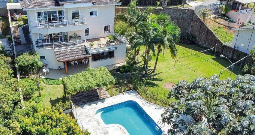 Casa com 4 dormitórios à venda, 489 m² por R$ 3.470.000,00 - Alpes da Cantareira - Mairiporã/SP