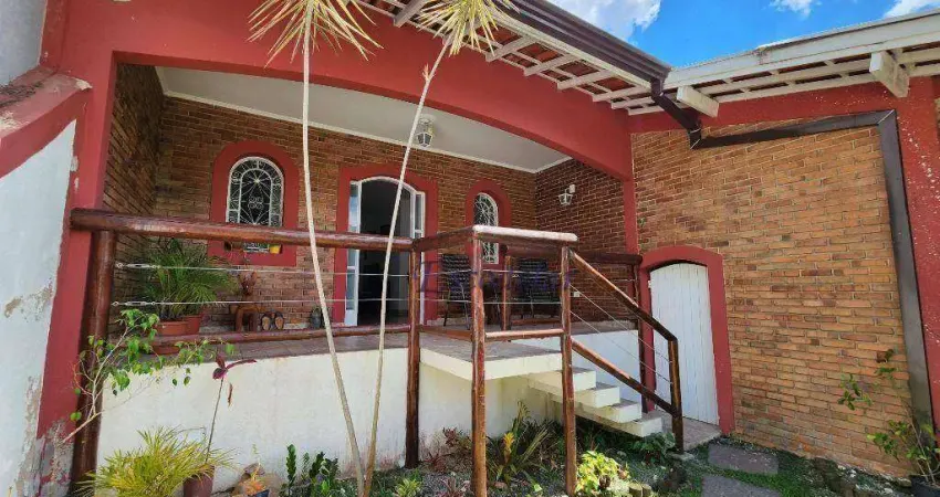 Casa com 3 dormitórios à venda, 251 m²  - Clube de Campo - Mairiporã/SP