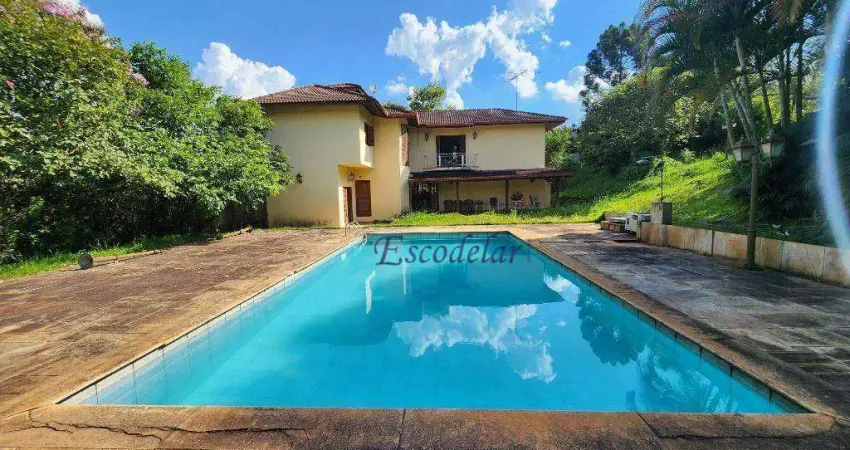 Casa com 4 dormitórios à venda, 600 m² por R$ 2.810.000,00 - Serra da Cantareira - Mairiporã/SP