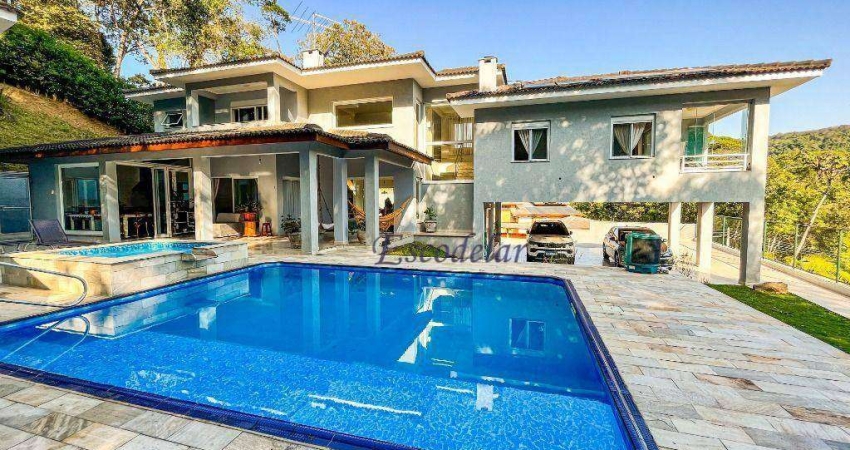Casa com 3 dormitórios à venda, 400 m² por R$ 2.535.000,00 - Alpes da Cantareira - Mairiporã/SP