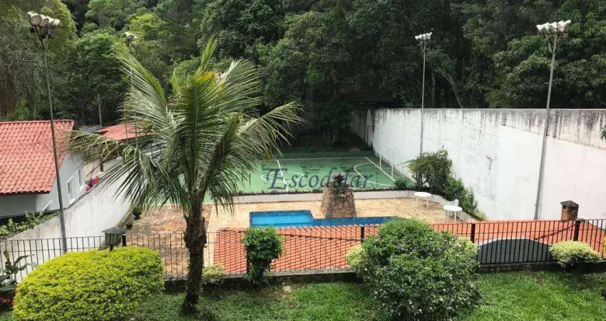 Casa com 3 dormitórios à venda, 350 m² por R$ 1.800.000,00 - Parque Petrópolis - Mairiporã/SP