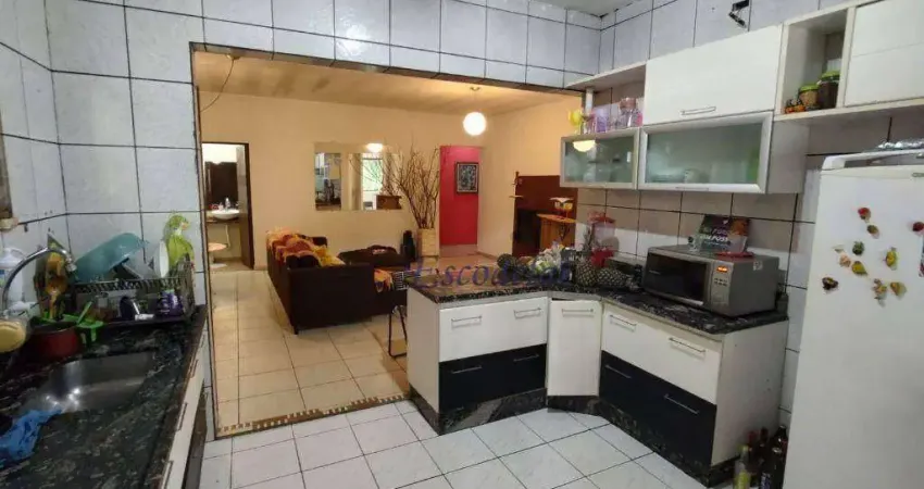 Casa com 4 dormitórios à venda, 250 m² por r$ 830.000,00 - serra da cantareira - mairiporã/sp