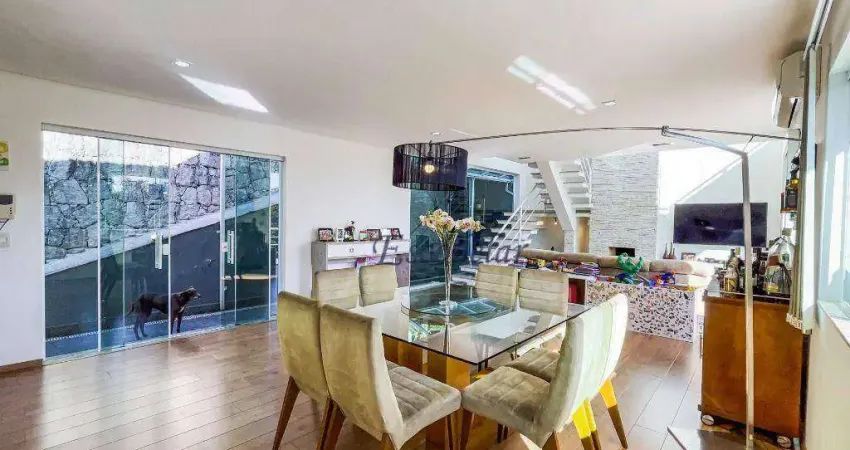 Casa com 4 dormitórios à venda, 400 m² por R$ 1.789.000,00 - Alpes da Cantareira - Mairiporã/SP