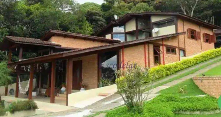 Casa com 4 dormitórios à venda, 564 m² por R$ 2.293.000,00 - Condomínio Alpes da Cantareira - Mairiporã/SP
